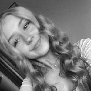 Meet your Posher, Ciara